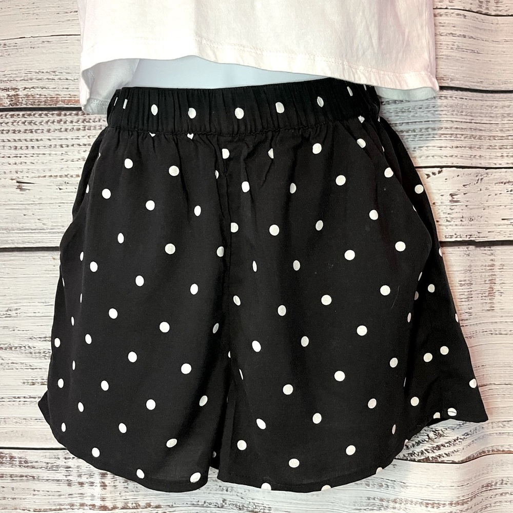 🔥 SALE Divided brand by H & M Black & White Polka Dot Shorts | Size 0